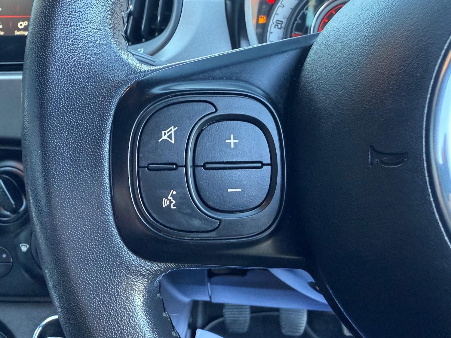 Used Fiat 500 2019 for sale - 76644776: Photo 27