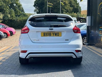 Used Ford Focus 2018 for sale - 76994017: Photo