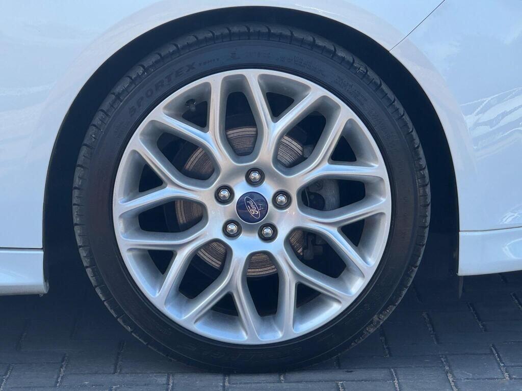 Used Ford Focus 2018 for sale - 76994017: Photo 9