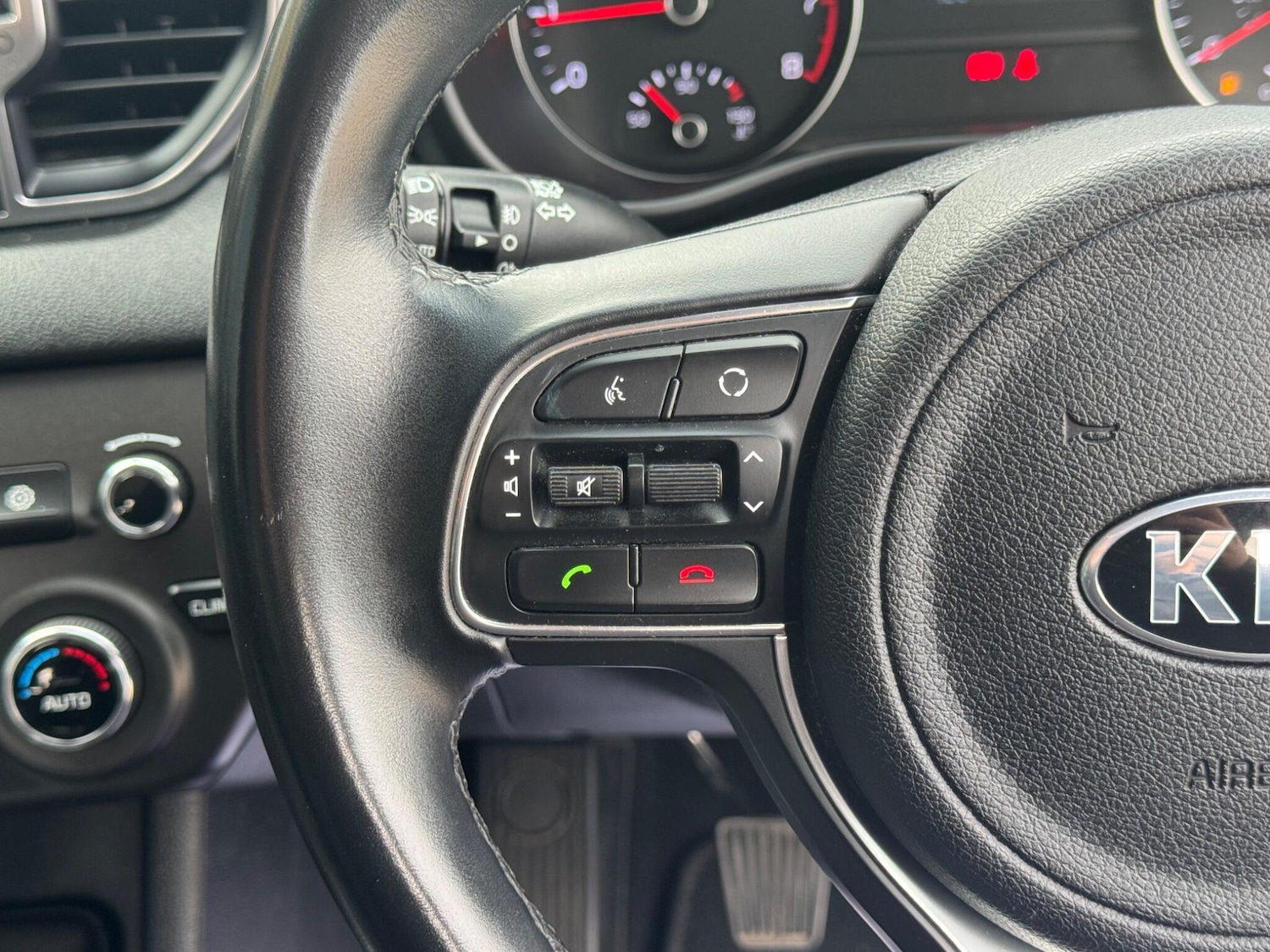 Used Kia Sportage 2018 for sale - 76295253: Photo 28