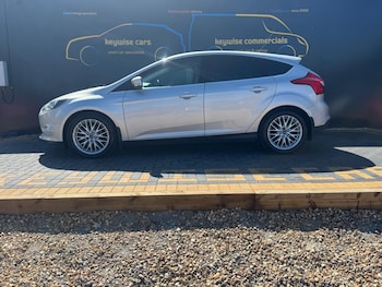 Used Ford Focus 2013 for sale - 75707868: Photo