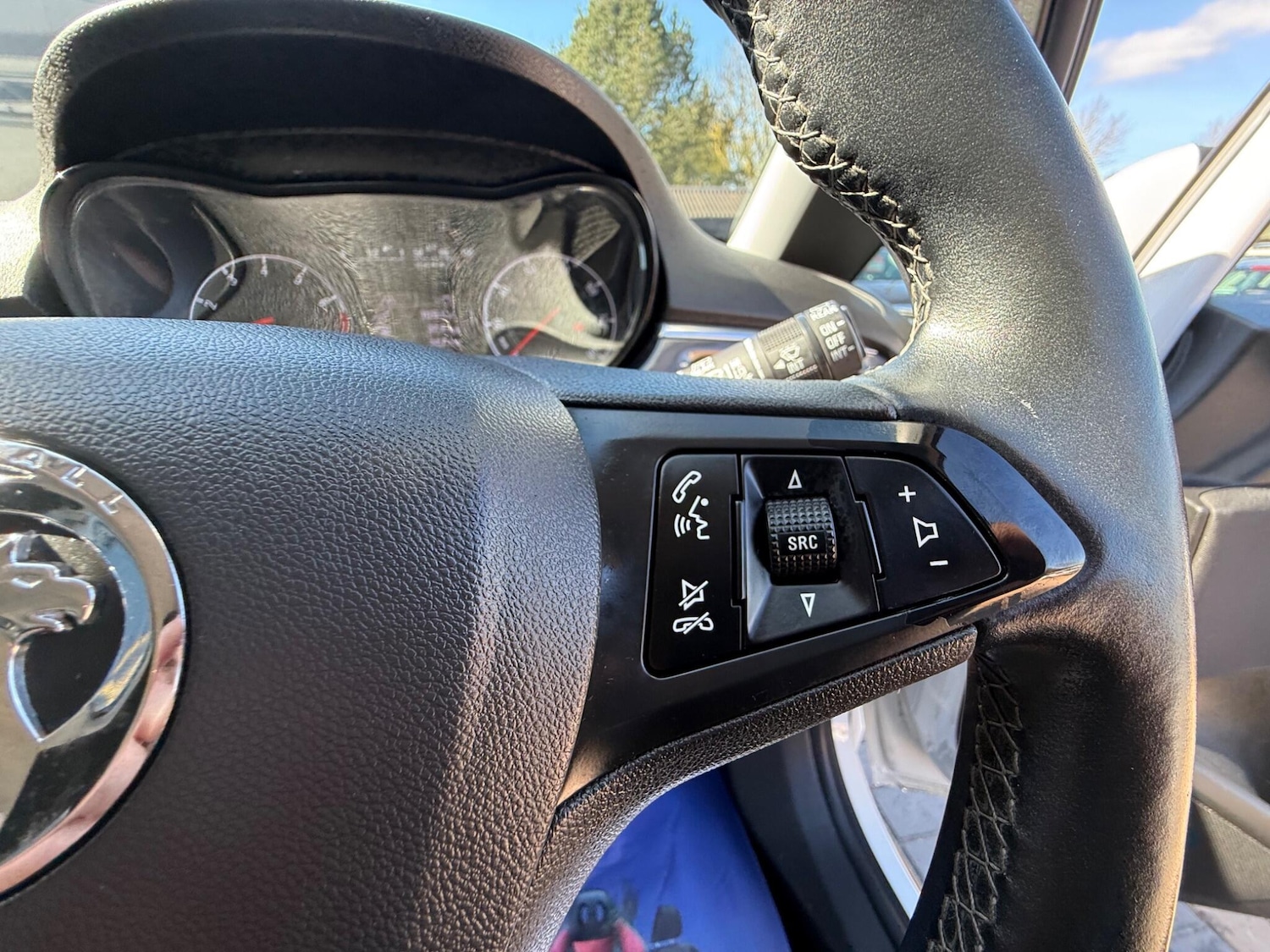 Used Vauxhall Corsa 2015 for sale - 78116123: Photo 26