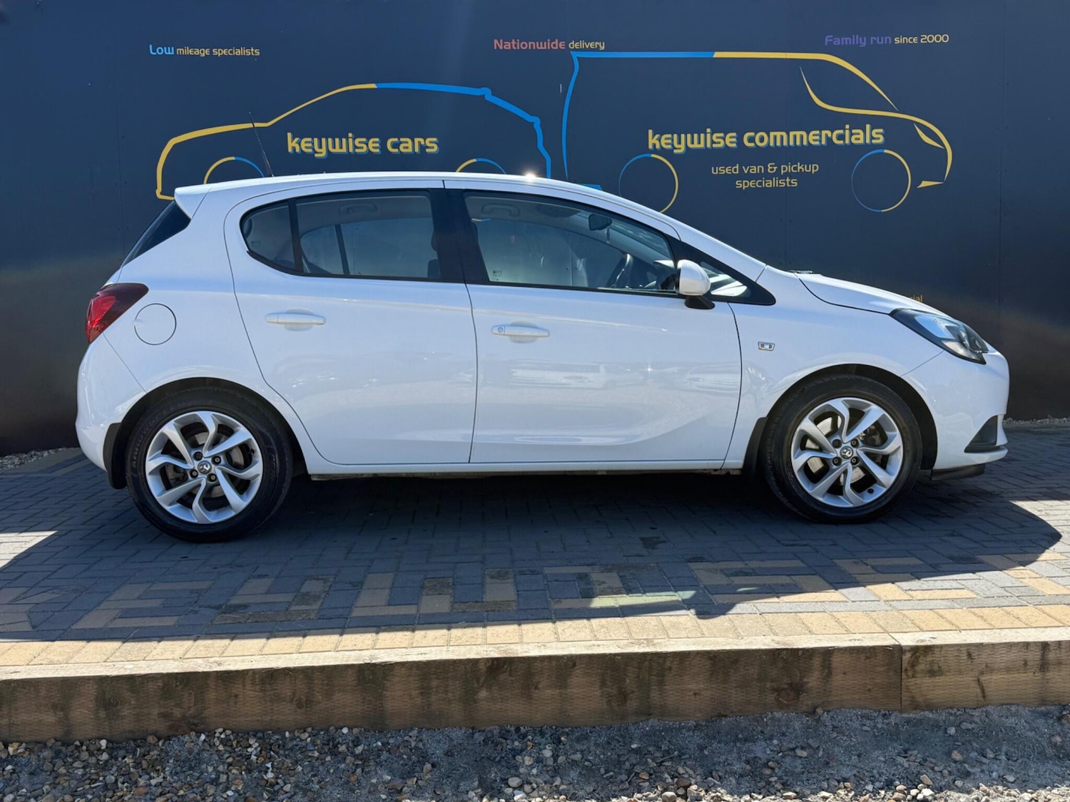 Used Vauxhall Corsa 2015 for sale - 78116123: Photo 6