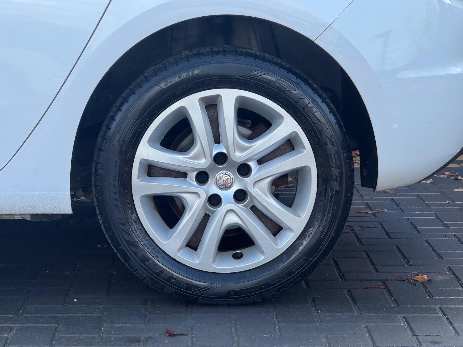 Used Vauxhall Astra 2017 for sale - 76991970: Photo 11