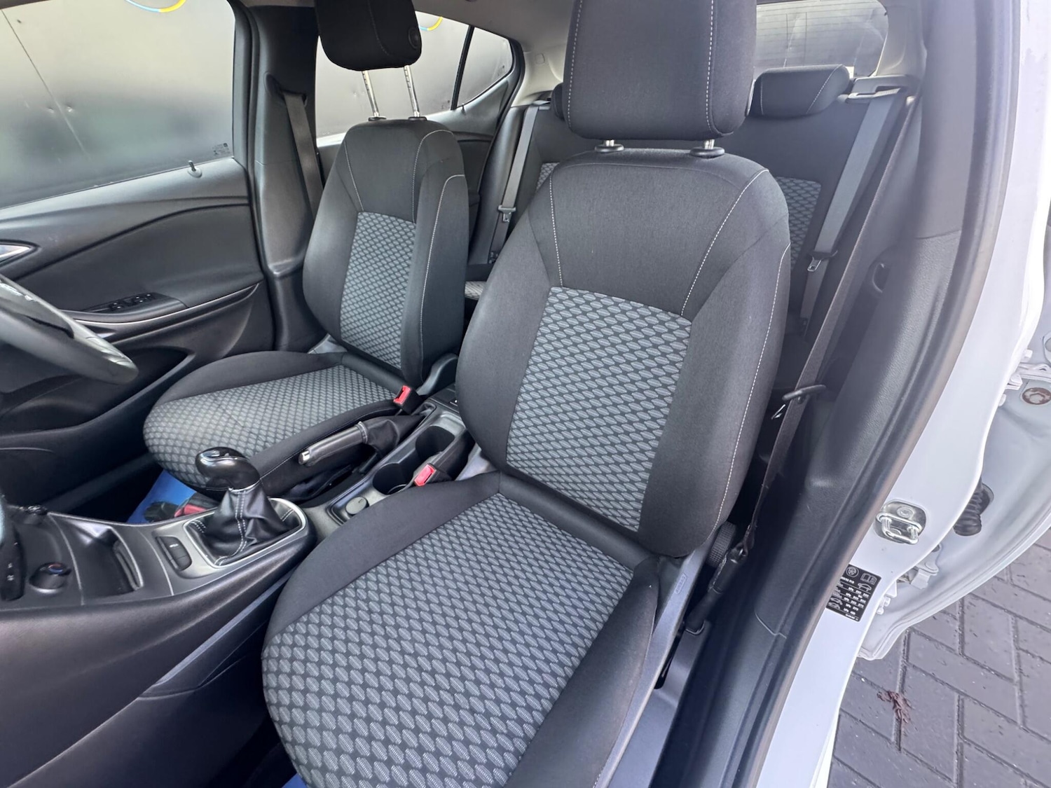 Used Vauxhall Astra 2017 for sale - 76991970: Photo 18