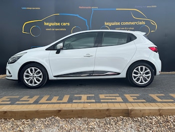 Used Renault Clio 2017 for sale - 75139760: Photo