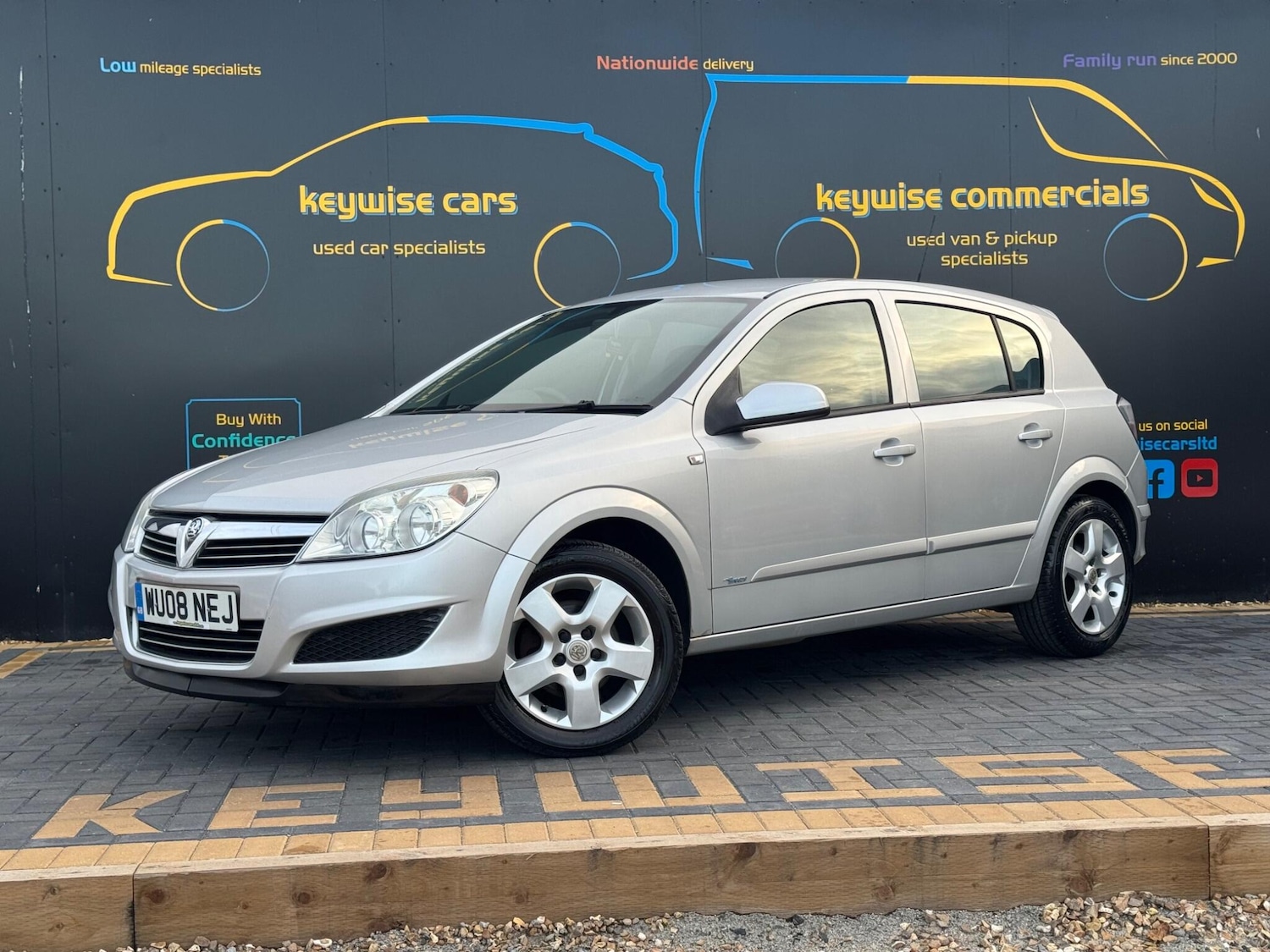 Used Vauxhall Astra 2008 for sale - 76399023: Photo 1