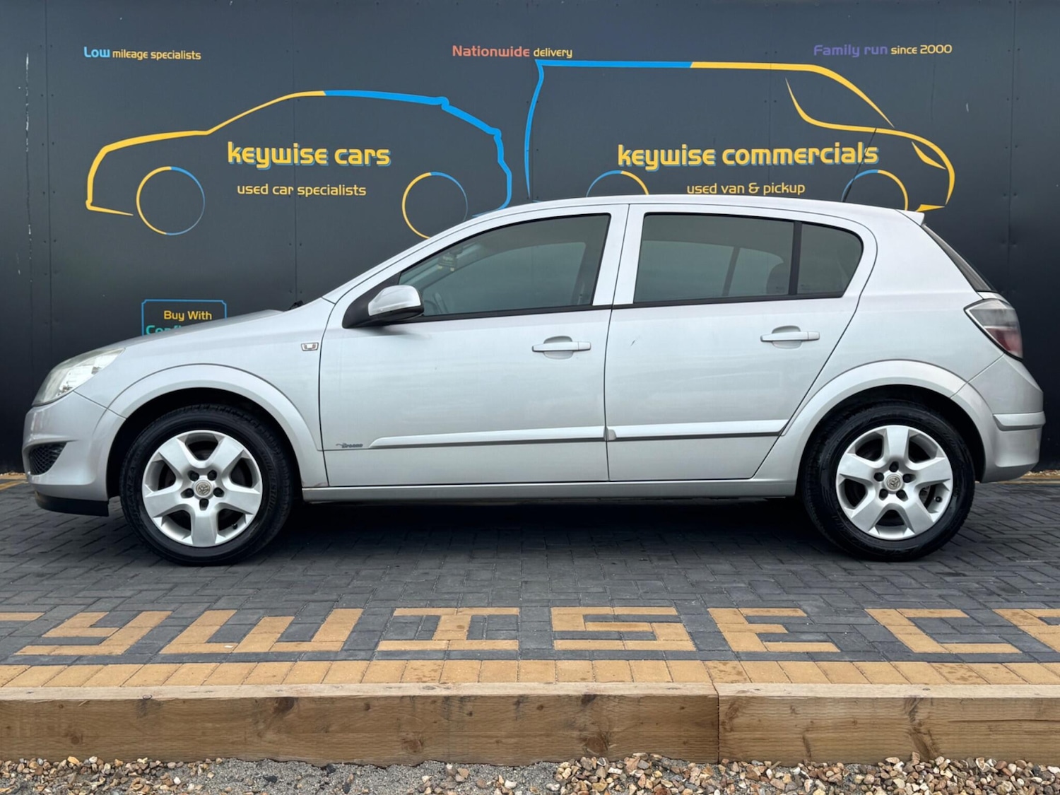 Used Vauxhall Astra 2008 for sale - 76399023: Photo 2