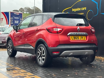 Used Renault Captur 2016 for sale - 76550330: Photo
