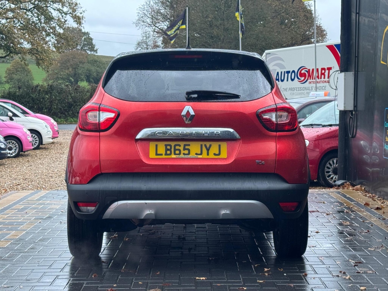 Used Renault Captur 2016 for sale - 76550330: Photo 5