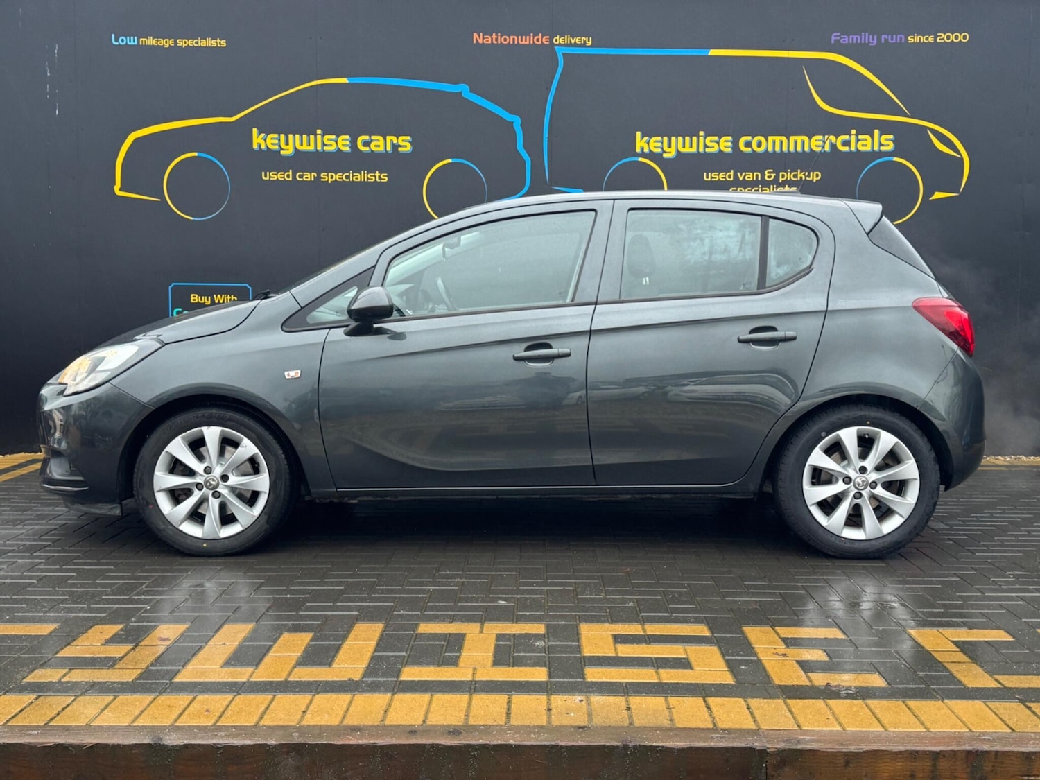 Used Vauxhall Corsa 2018 for sale - 77376154: Photo 2