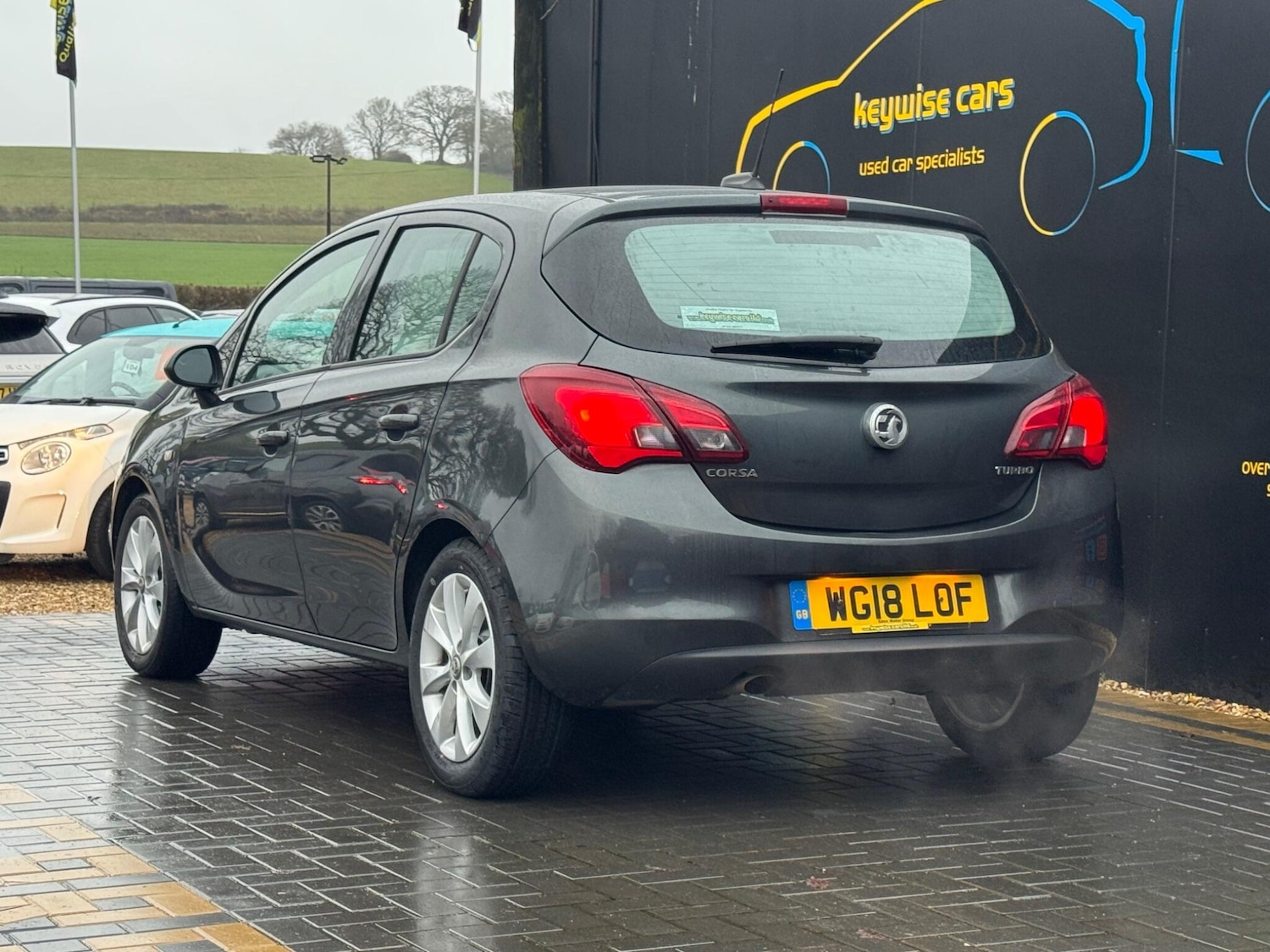 Used Vauxhall Corsa 2018 for sale - 77376154: Photo 3