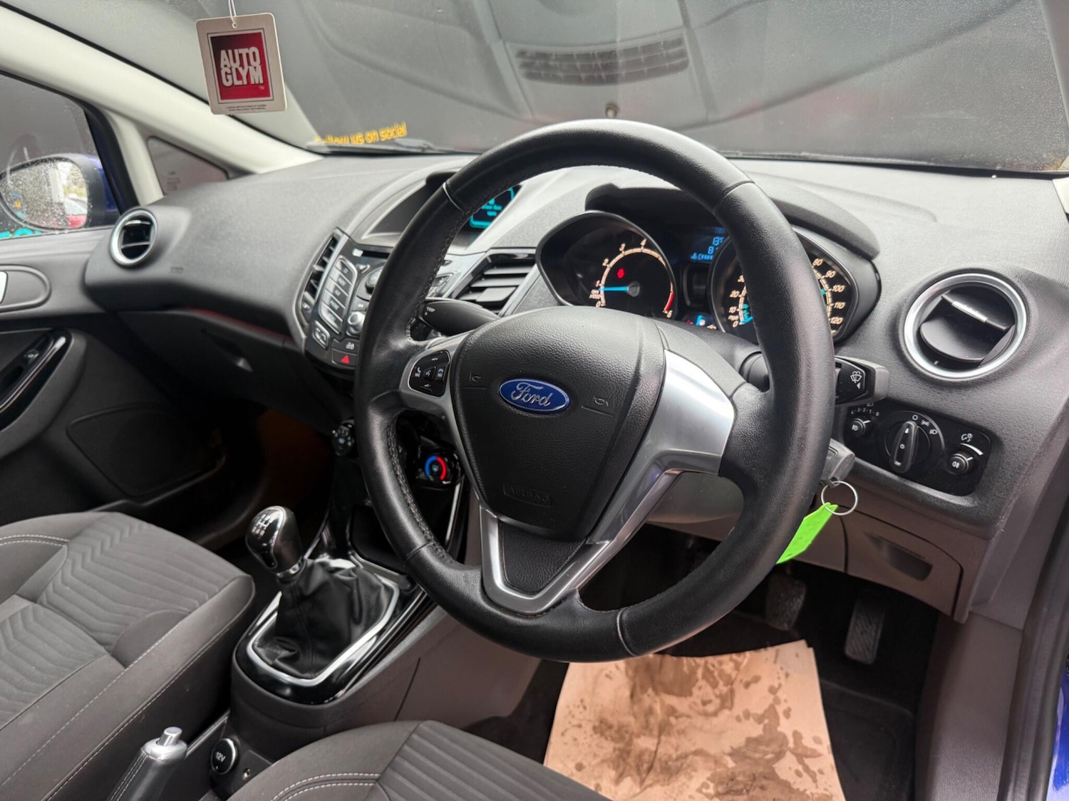 Used Ford Fiesta 2014 for sale - 76765588: Photo 14