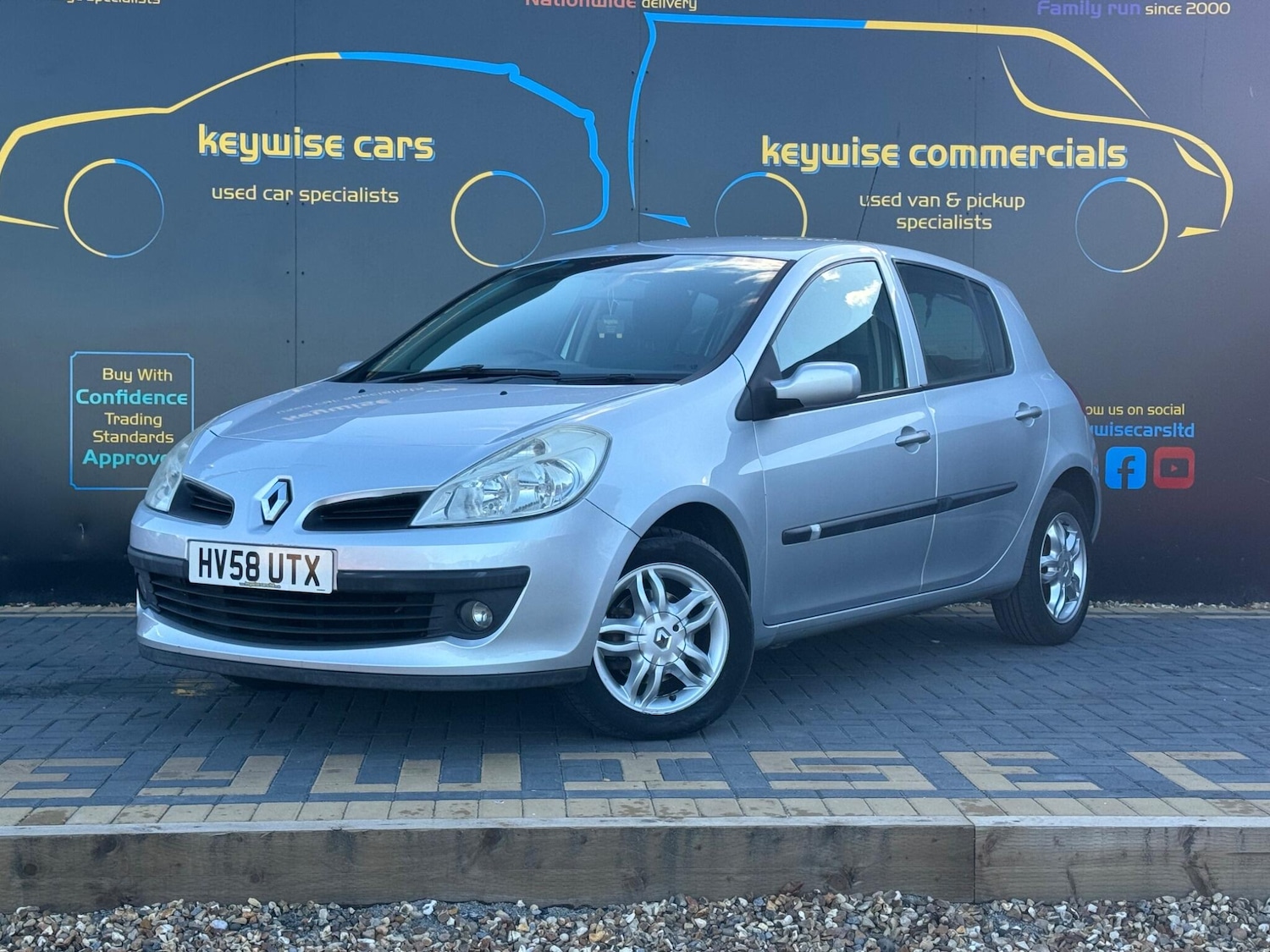 Used Renault Clio 2008 for sale - 76633440: Photo 1