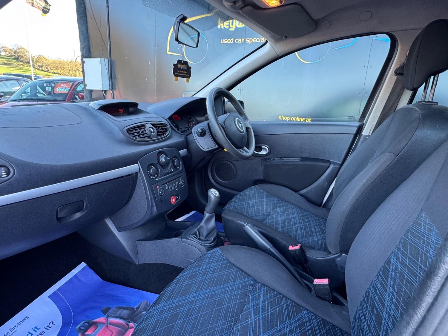 Used Renault Clio 2008 for sale - 76633440: Photo 16