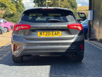 Used Ford Focus 2020 for sale - 75808582: Photo