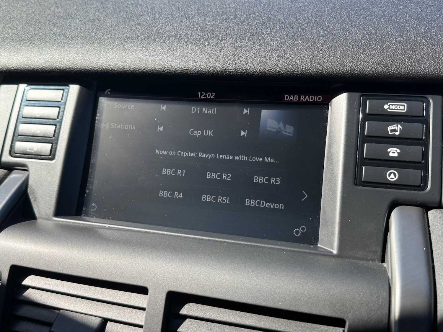 Used Land Rover Discovery Sport for sale - 78115824: Photo 36