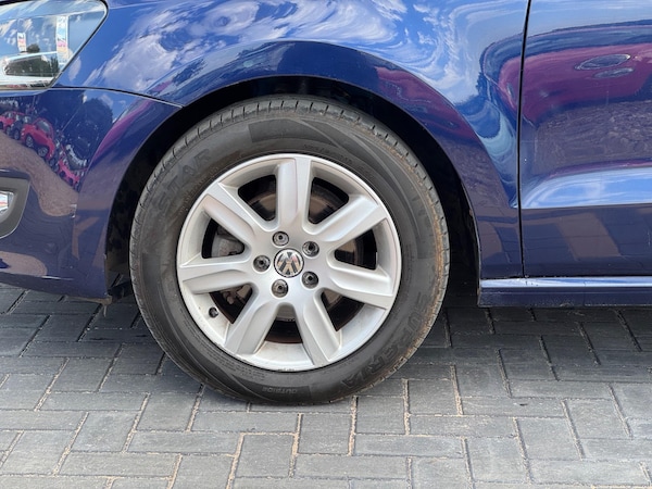 Used Volkswagen Polo 2011 for sale - 76314362: Photo 14
