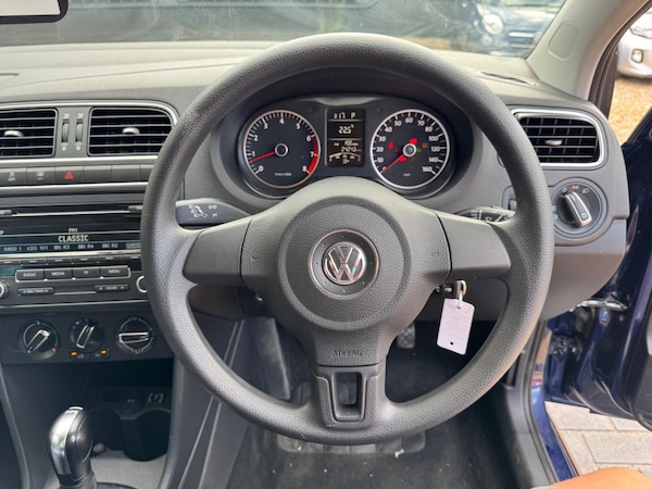 Used Volkswagen Polo 2011 for sale - 76314362: Photo 33