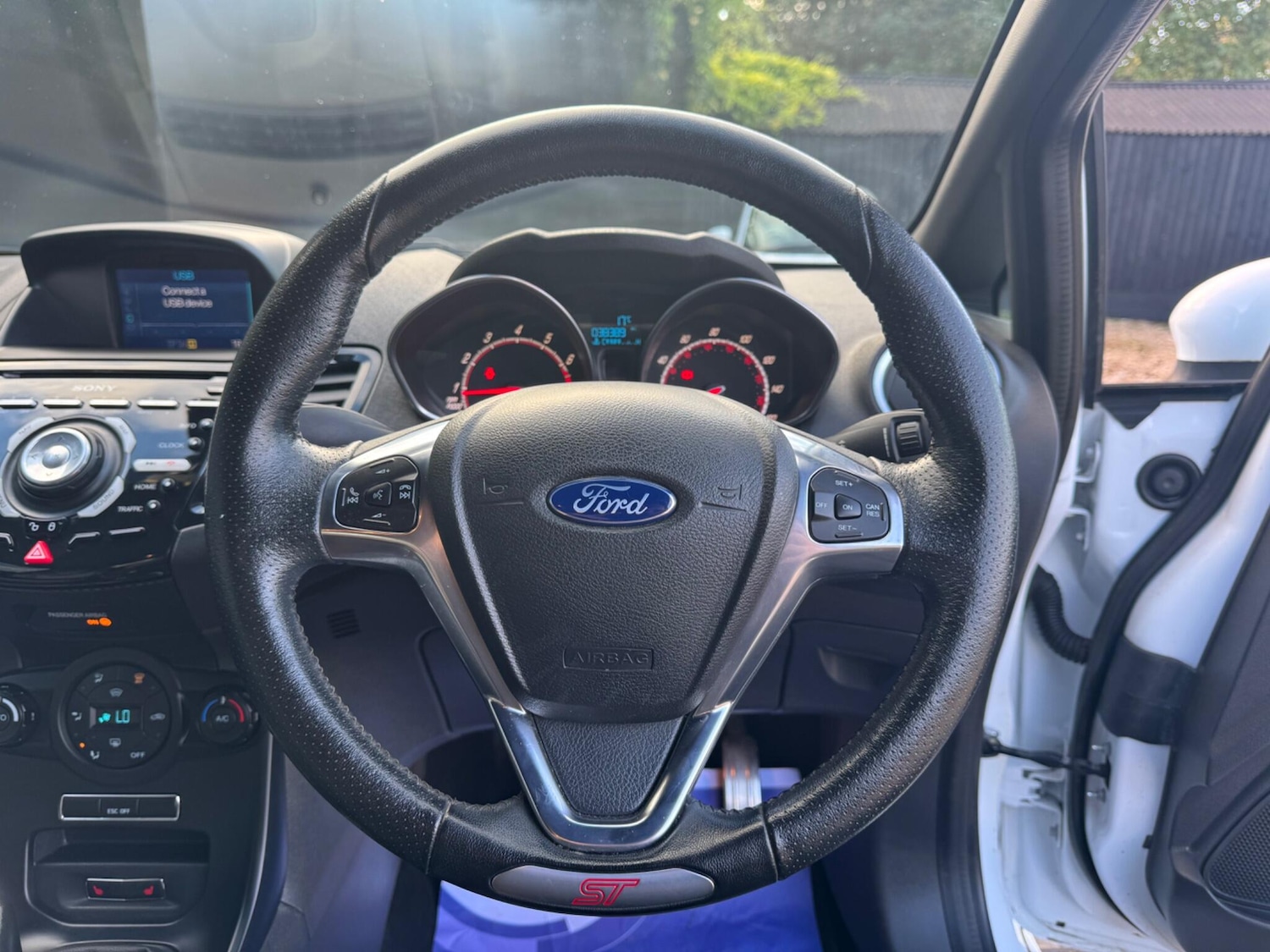 Used Ford Fiesta 2016 for sale - 76992097: Photo 23