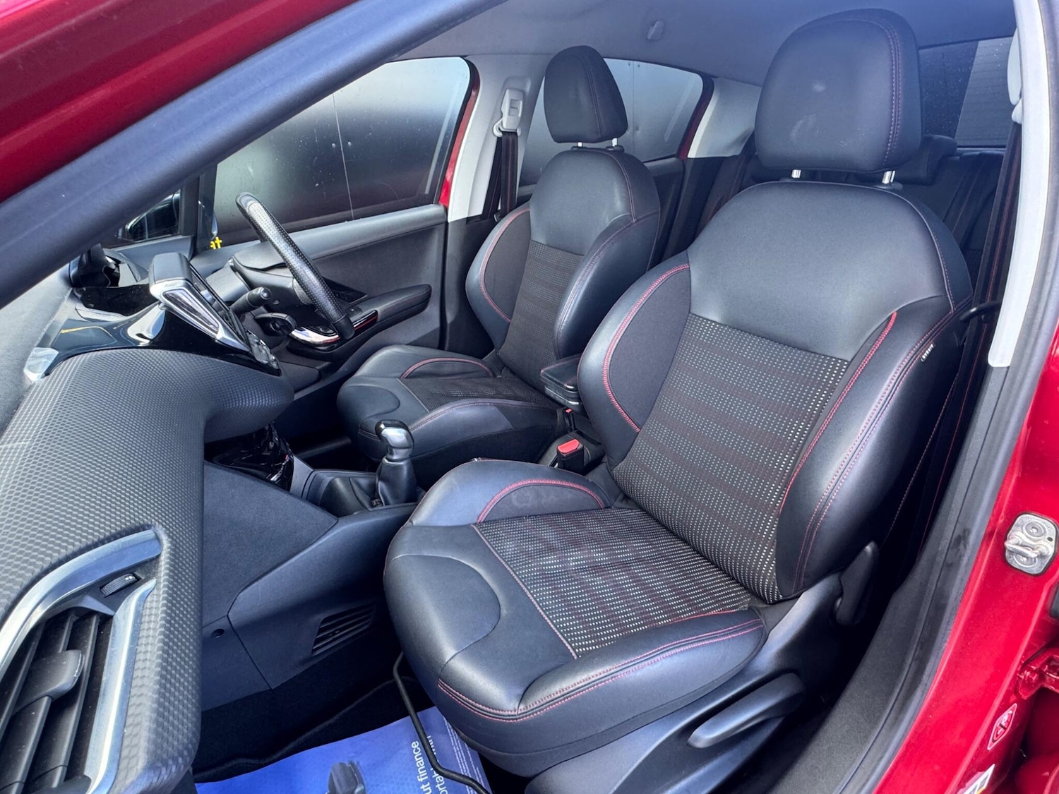 Used Peugeot 208 2017 for sale - 77839918: Photo 19