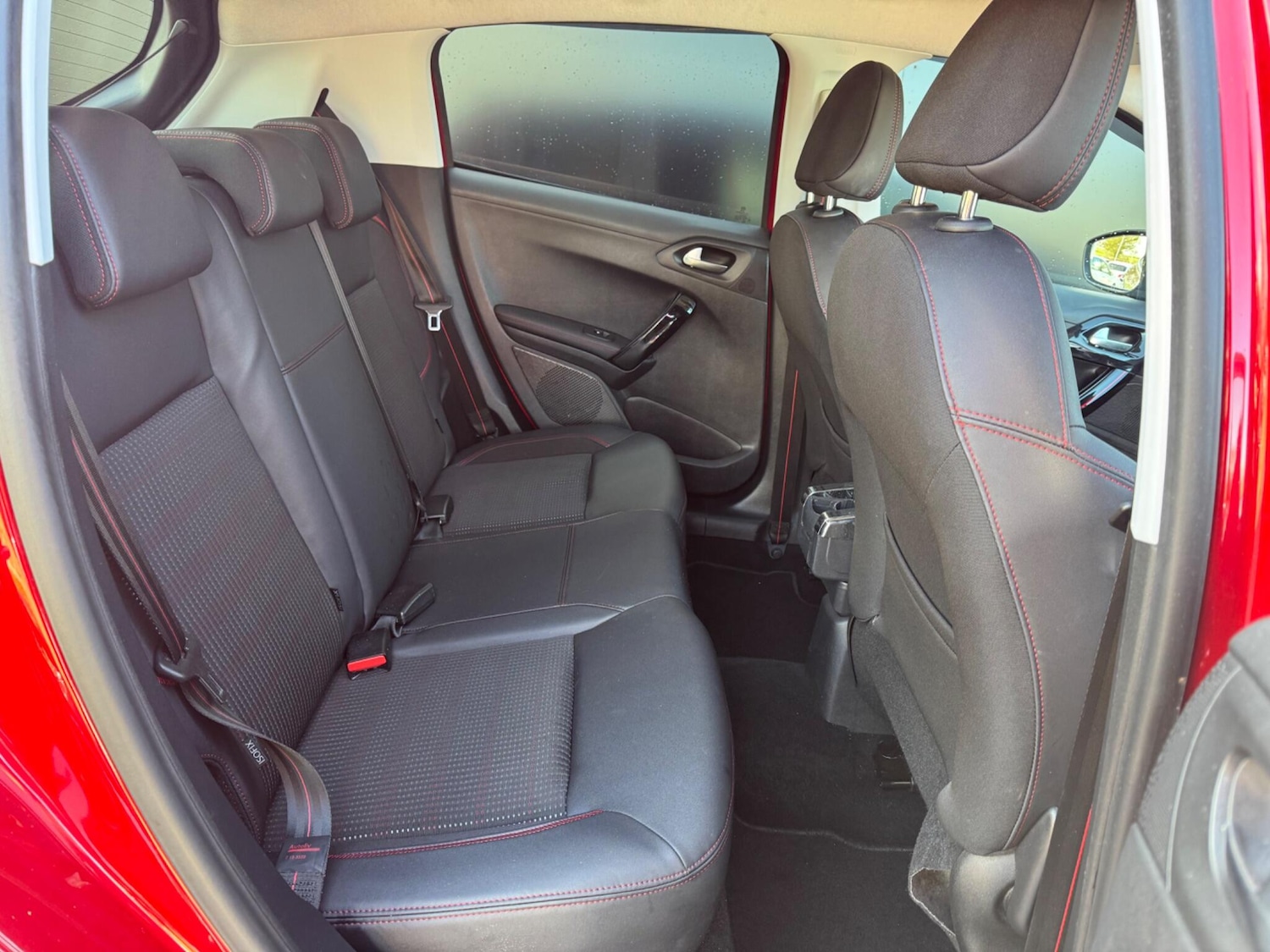 Used Peugeot 208 2017 for sale - 77839918: Photo 22