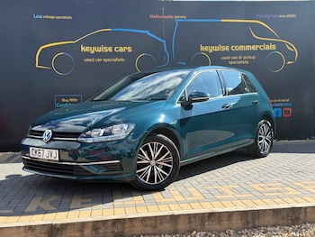 Used Volkswagen Golf 2017 for sale - 79590319: Photo