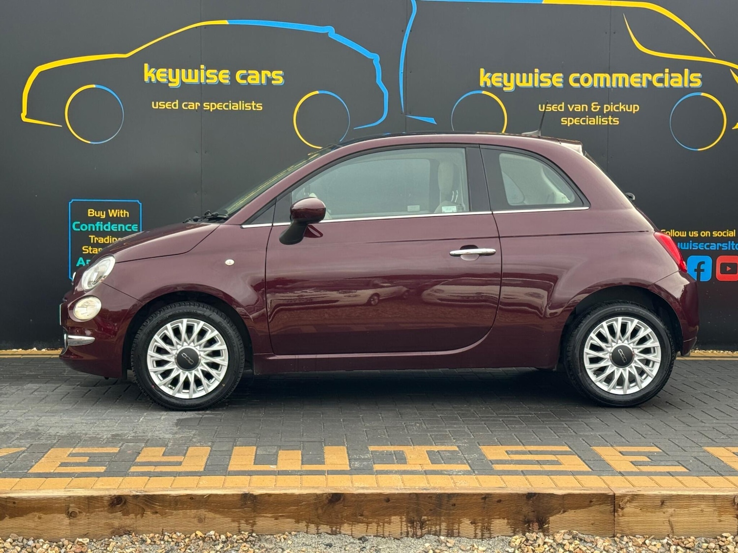 Used Fiat 500 2017 for sale - 76408612: Photo 2