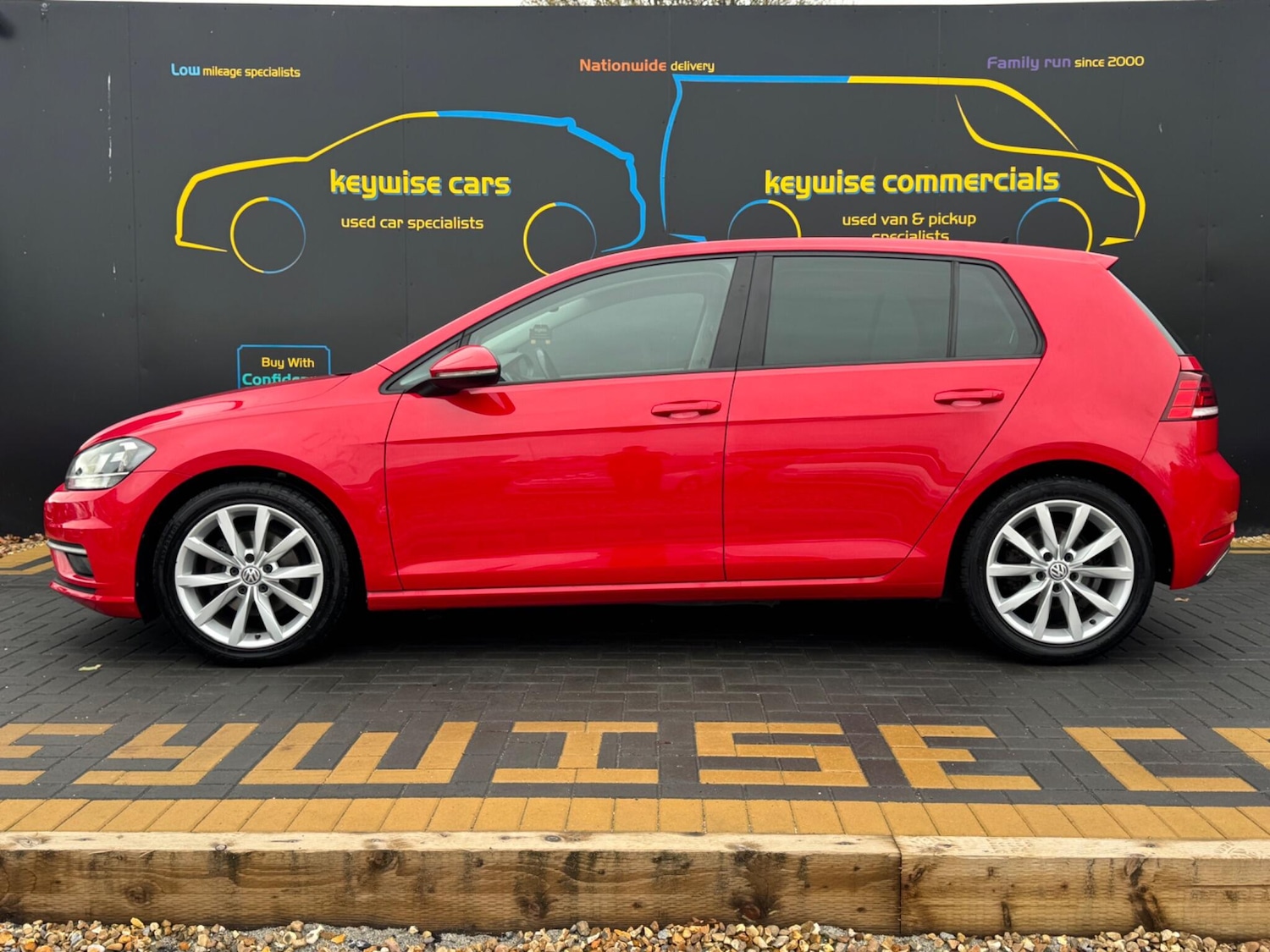 Used Volkswagen Golf for sale - 76728267: Photo 2