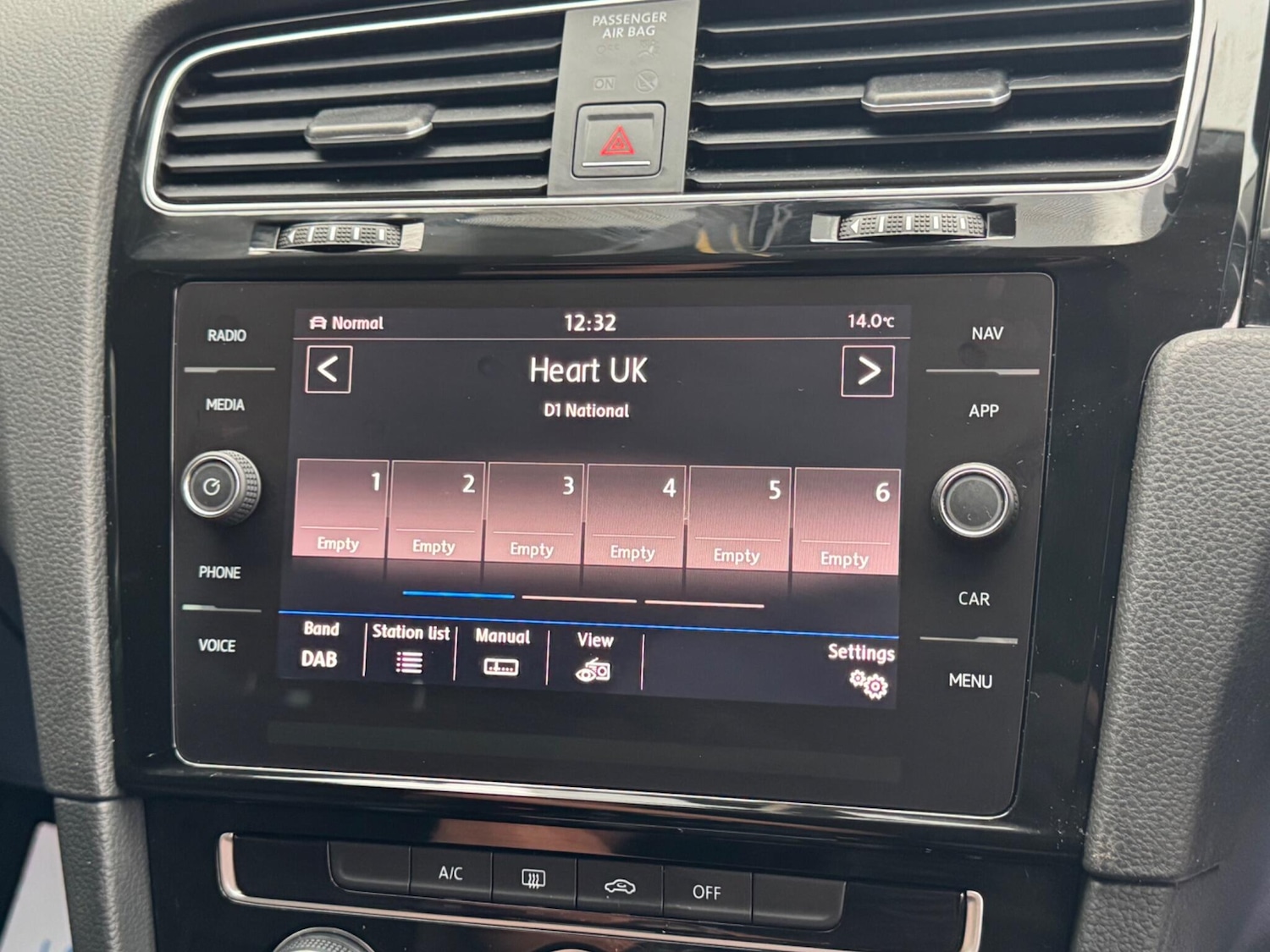 Used Volkswagen Golf for sale - 76728267: Photo 32