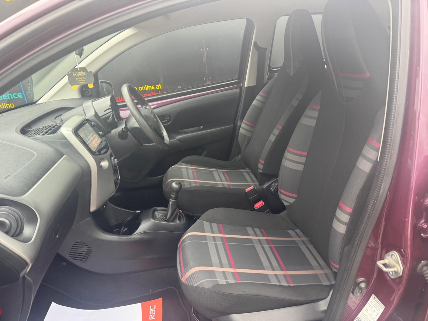 Used Peugeot 108 2016 for sale - 77343970: Photo 21