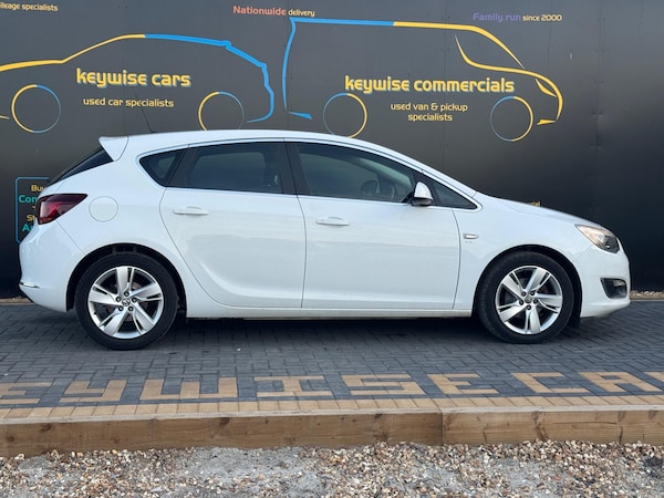 Used Vauxhall Astra 2012 for sale - 76226632: Photo 6