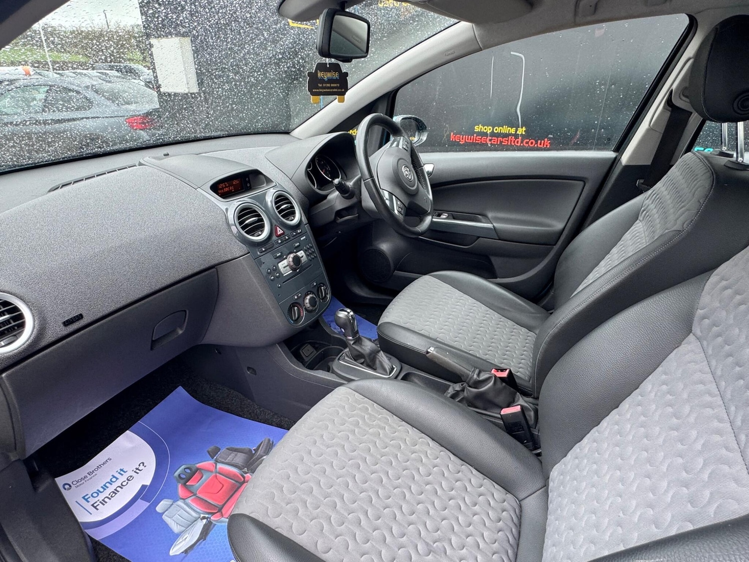 Used Vauxhall Corsa 2011 for sale - 77696774: Photo 23