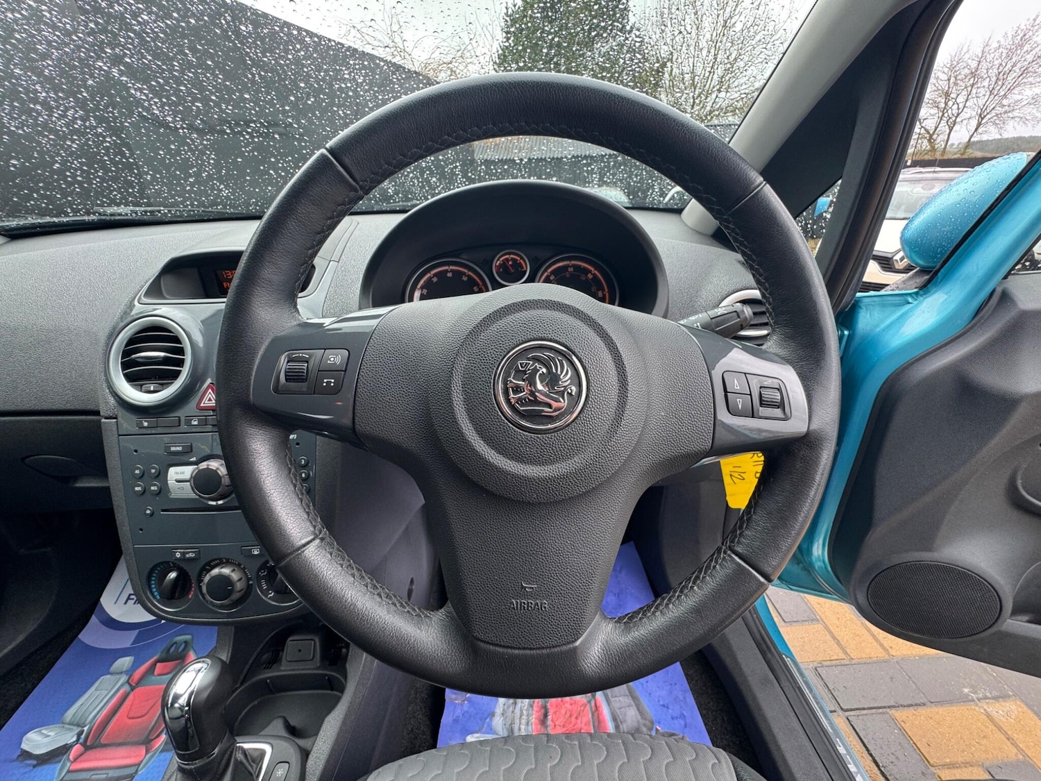 Used Vauxhall Corsa 2011 for sale - 77696774: Photo 28