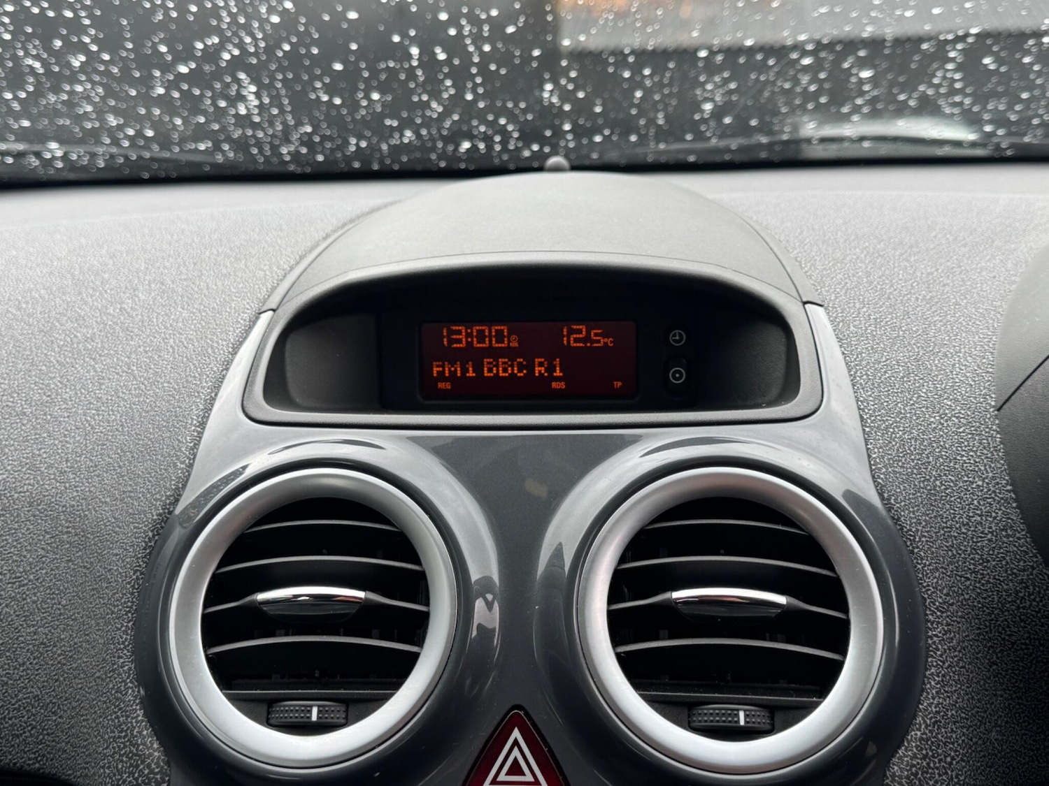 Used Vauxhall Corsa 2011 for sale - 77696774: Photo 33