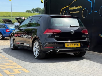 Used Volkswagen Golf 2017 for sale - 78676244: Photo
