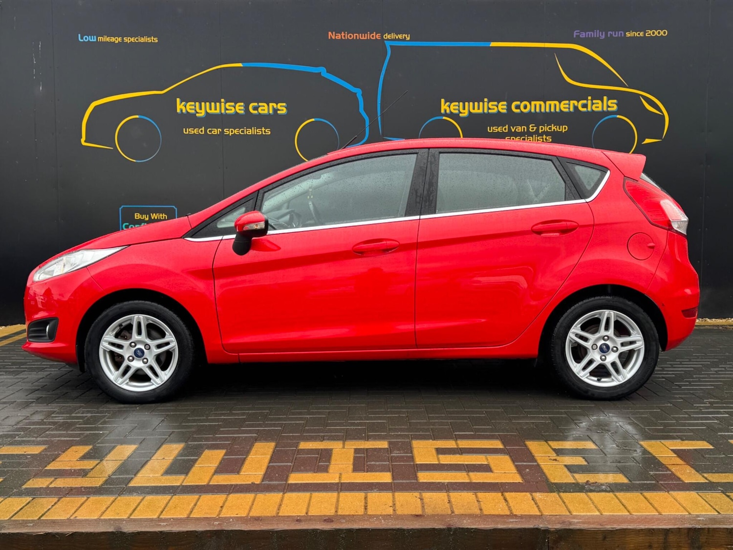 Used Ford Fiesta 2013 for sale - 77377320: Photo 2
