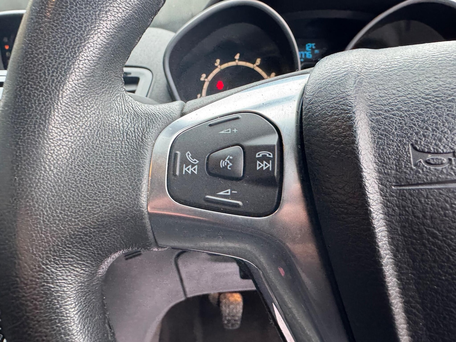 Used Ford Fiesta 2013 for sale - 77377320: Photo 28