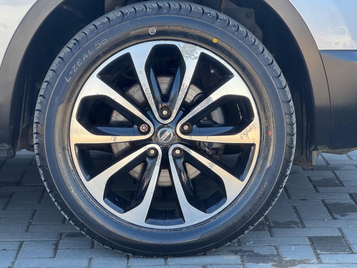 Used Nissan Qashqai 2013 for sale - 77957296: Photo 11