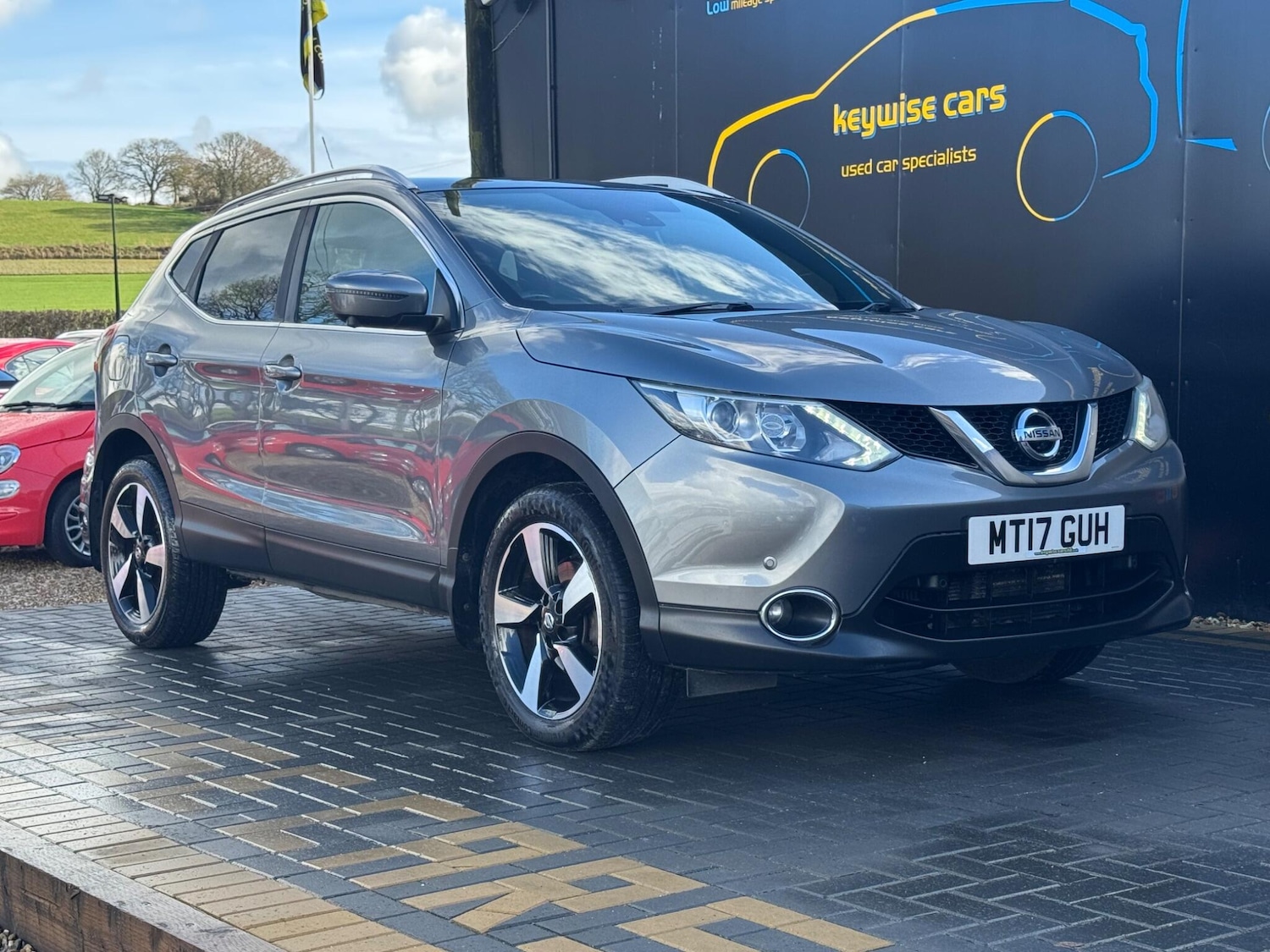 Used Nissan Qashqai 2017 for sale - 77683146: Photo 9