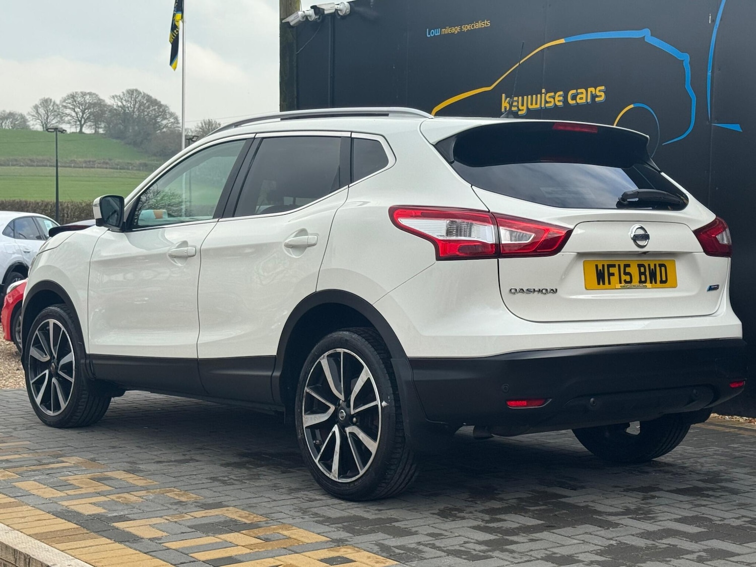 Used Nissan Qashqai for sale - 77809086: Photo 2