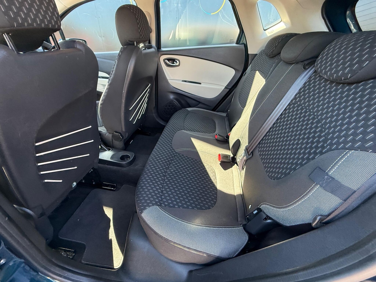 Used Renault Captur 2018 for sale - 78115632: Photo 23