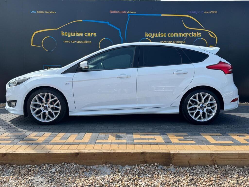 Used Ford Focus 2018 for sale - 76549776: Photo 2