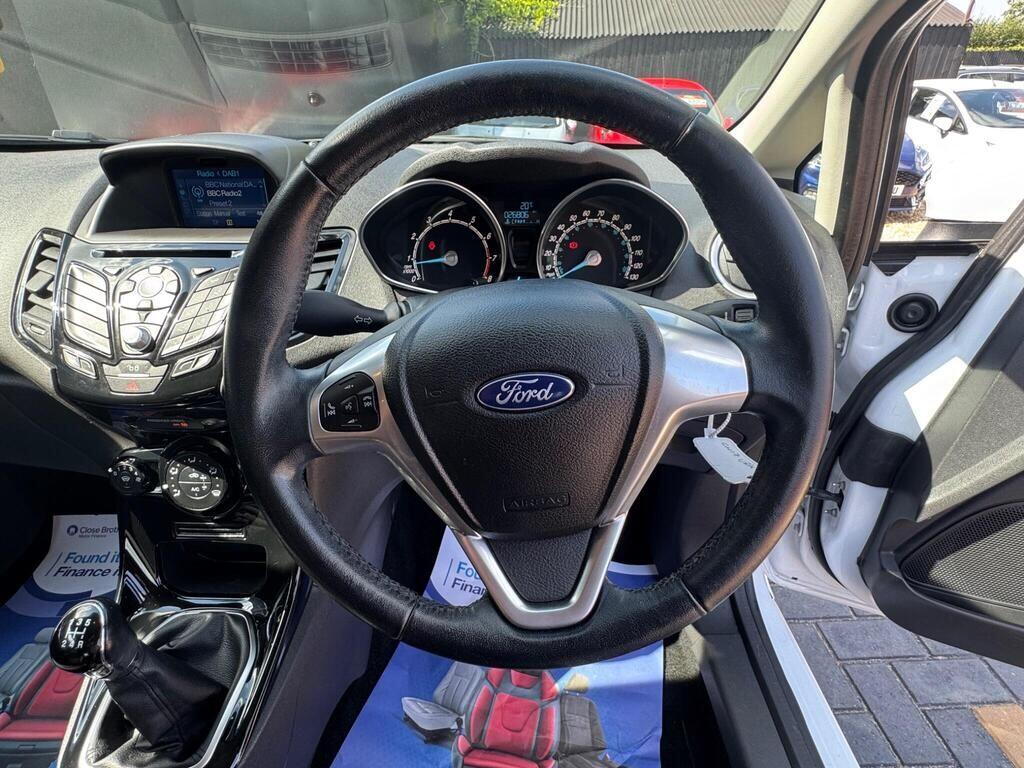 Used Ford Fiesta 2017 for sale - 76689285: Photo 24