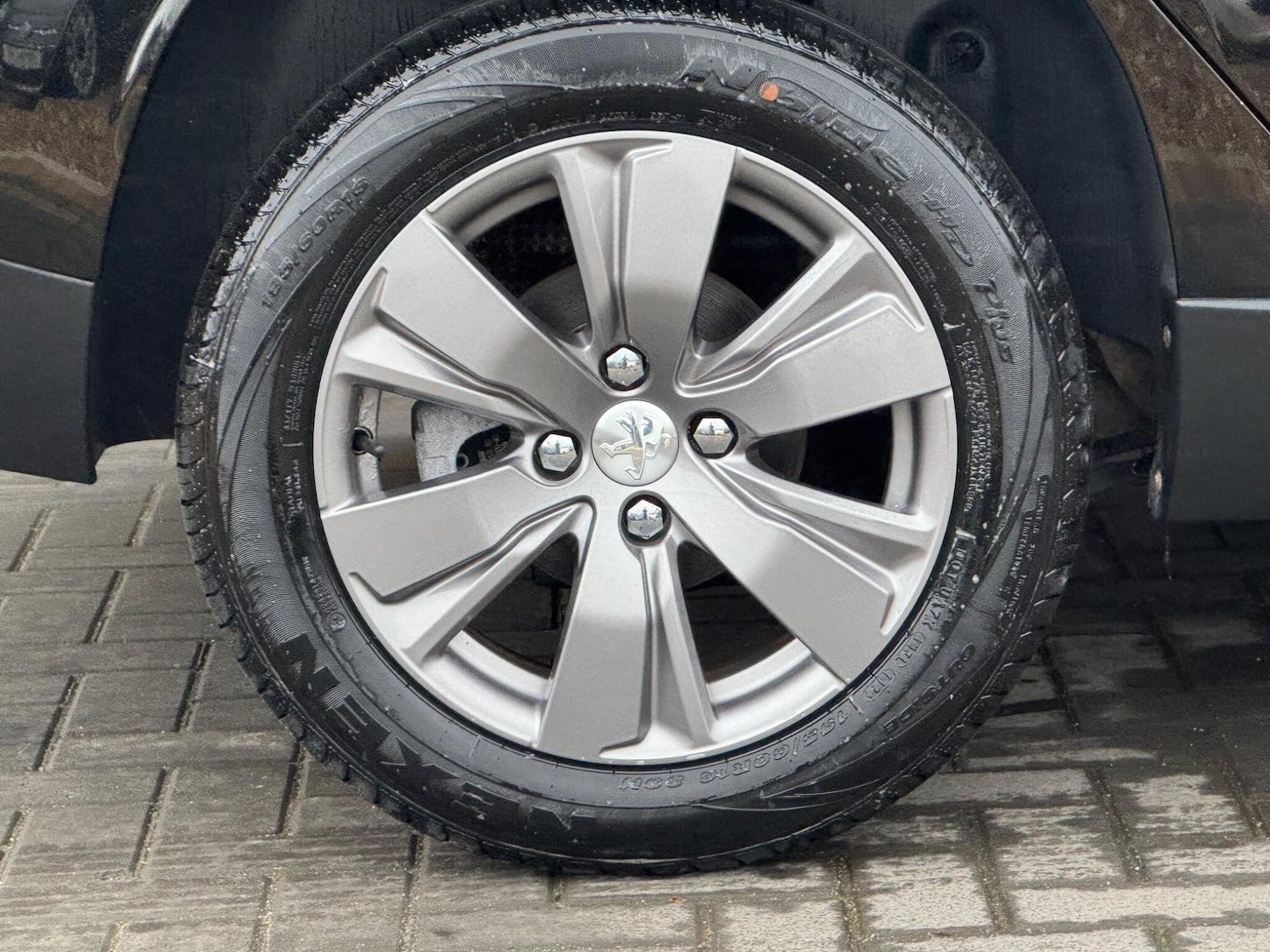 Used Peugeot 2008 2018 for sale - 77852920: Photo 10