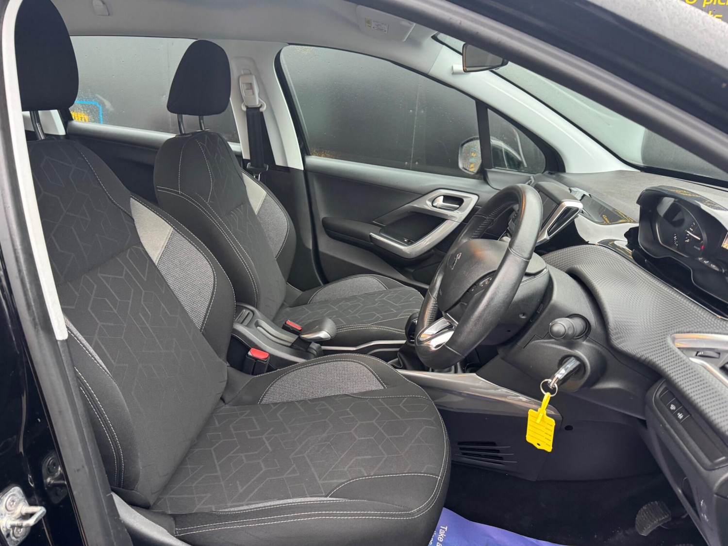 Used Peugeot 2008 2018 for sale - 77852920: Photo 13