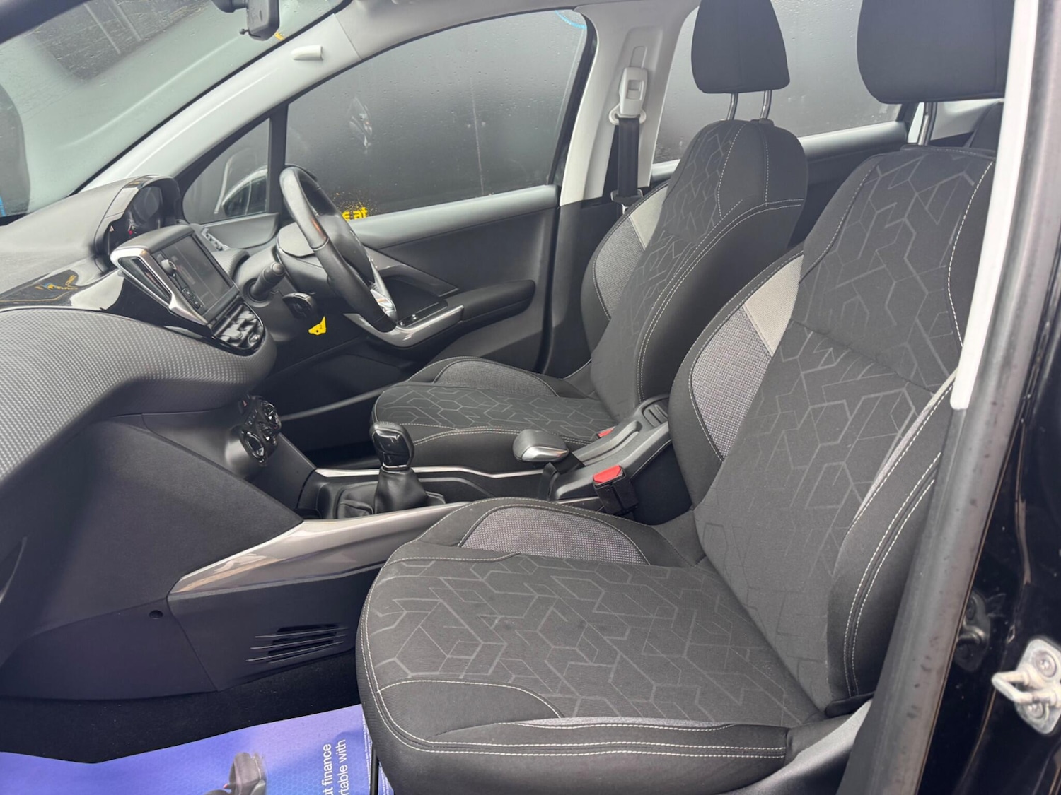 Used Peugeot 2008 2018 for sale - 77852920: Photo 16