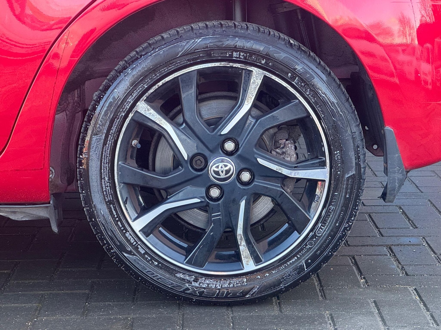 Used Toyota Yaris 2016 for sale - 77883320: Photo 14