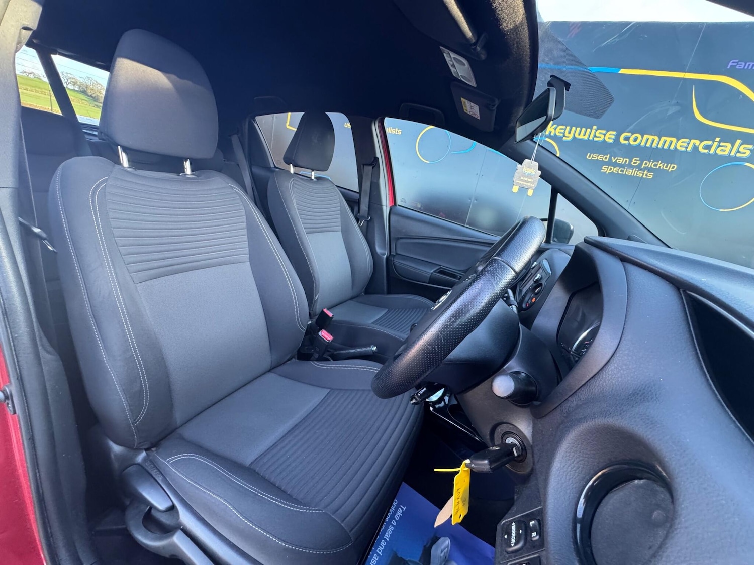 Used Toyota Yaris 2016 for sale - 77883320: Photo 19