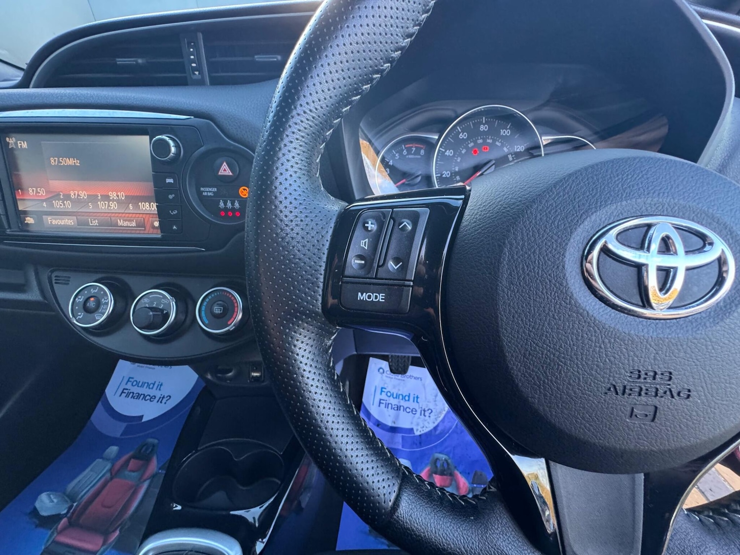 Used Toyota Yaris 2016 for sale - 77883320: Photo 29